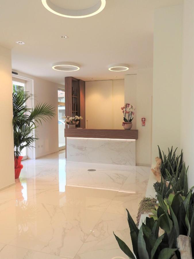 Hotel Carducci Tortoreto Exteriör bild